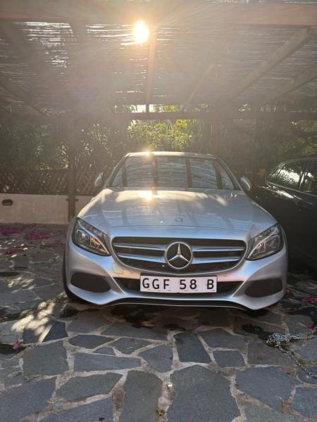 Mercedes-Benz